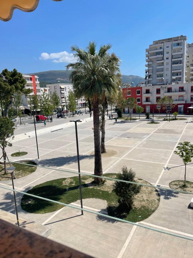 Sunkissed Centre Apartment Vlore Exterior photo