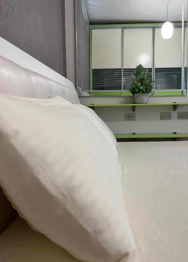 Sunkissed Centre Apartment Vlore Exterior photo